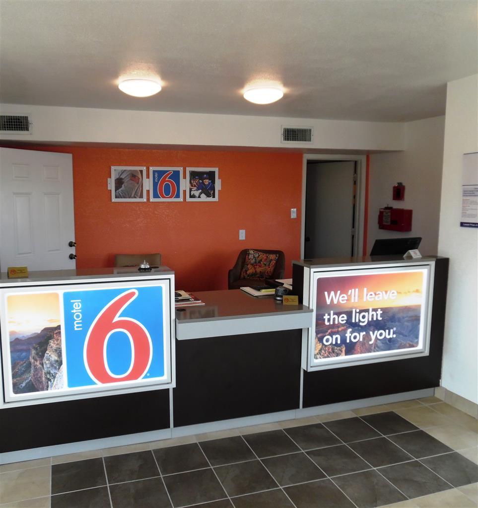Motel 6 Fort Worth - Northside Interiér fotografie